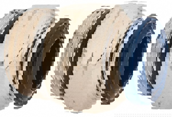 Push-To-Connect Tube to Universal Thread Tube Fitting: Male, Straight, 1/4